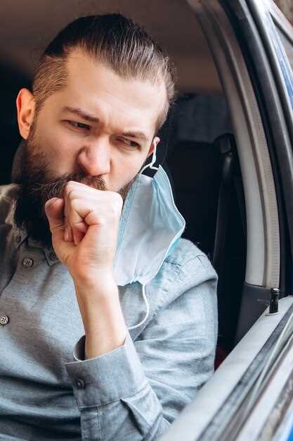 Появление тошноты и рвоты как первые признаки